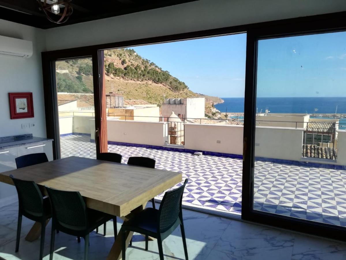 カステッランマーレ・デル・ゴルフォPalazzo Del Golfo Penthouseアパートメント エクステリア 写真