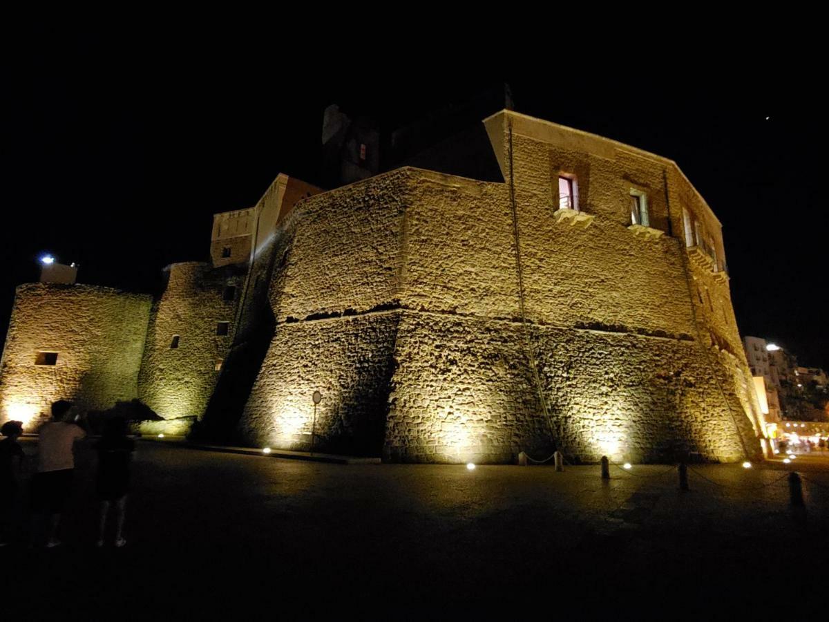 カステッランマーレ・デル・ゴルフォPalazzo Del Golfo Penthouseアパートメント エクステリア 写真